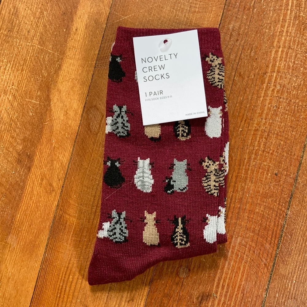 NWT Cat Backs Socks